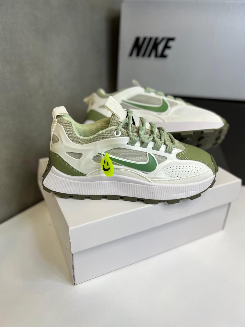 NIKE BAILLEILY