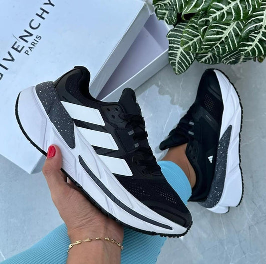 ADIDAS ADISTAR