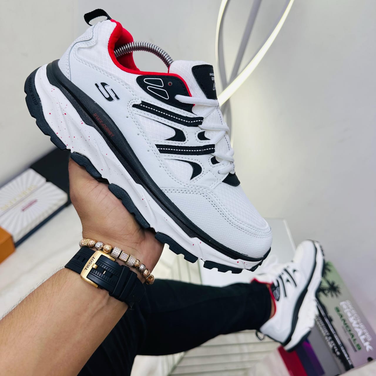 SKECHERS D´LUX