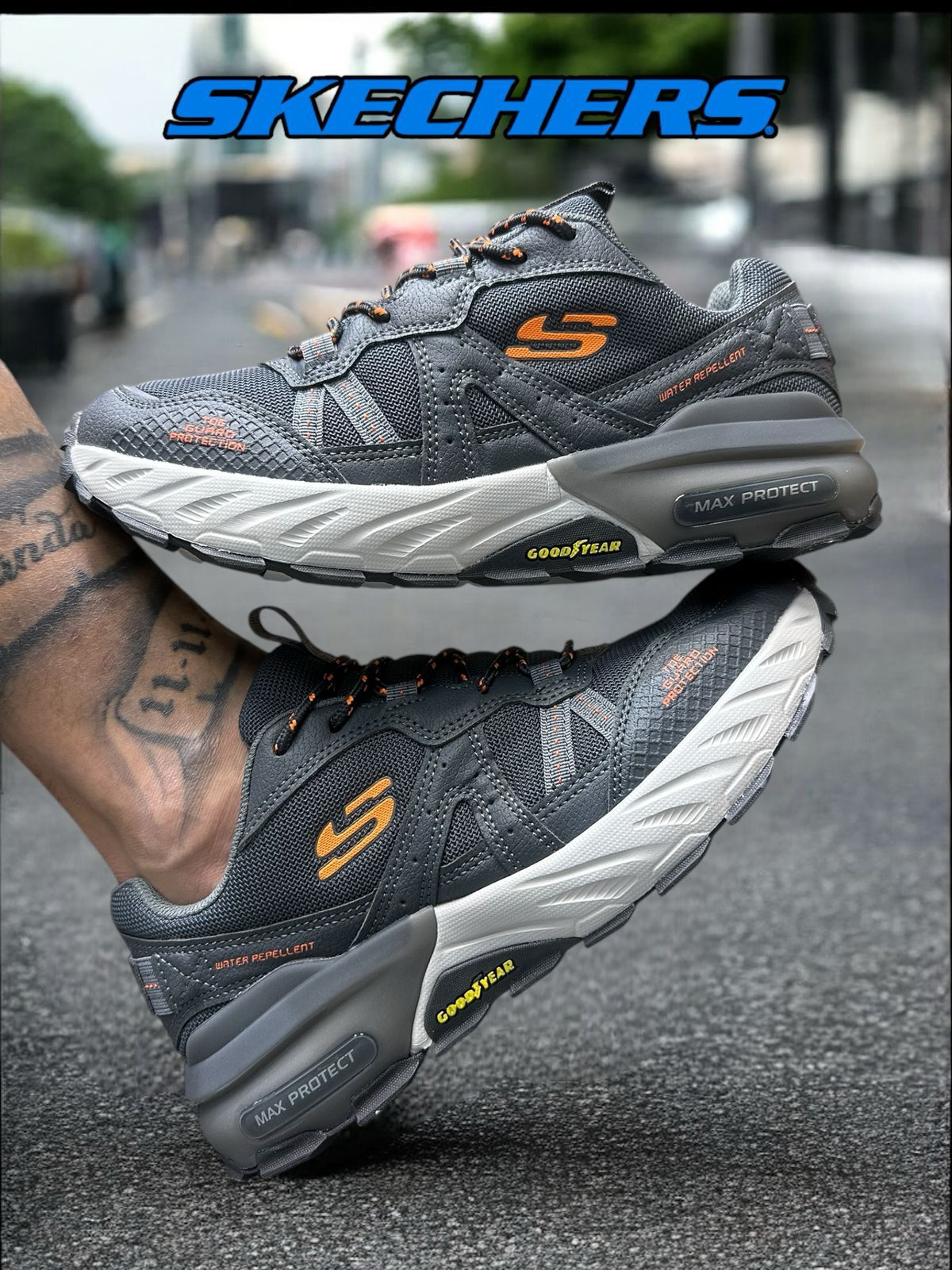 SKECHERS MAX PROTECT