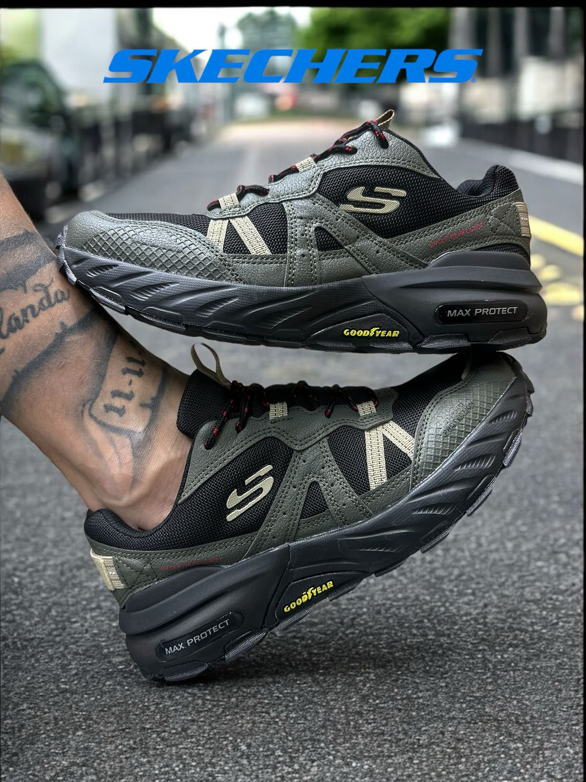 SKECHERS MAX PROTECT