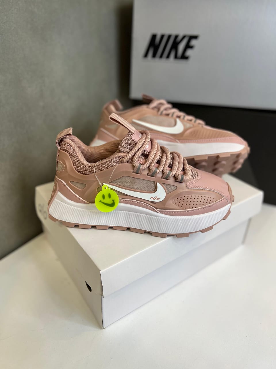 NIKE BAILLEILY DAMA