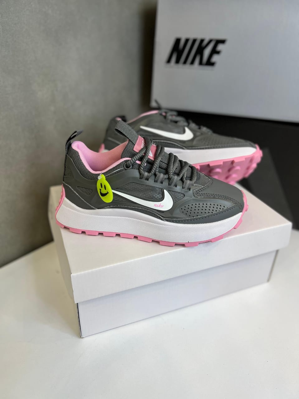 NIKE BAILLEILY DAMA