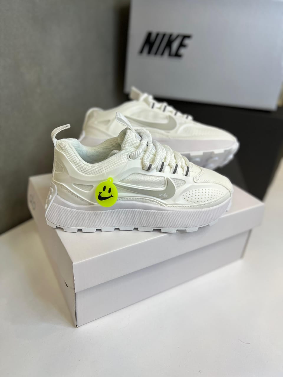 NIKE BAILLEILY